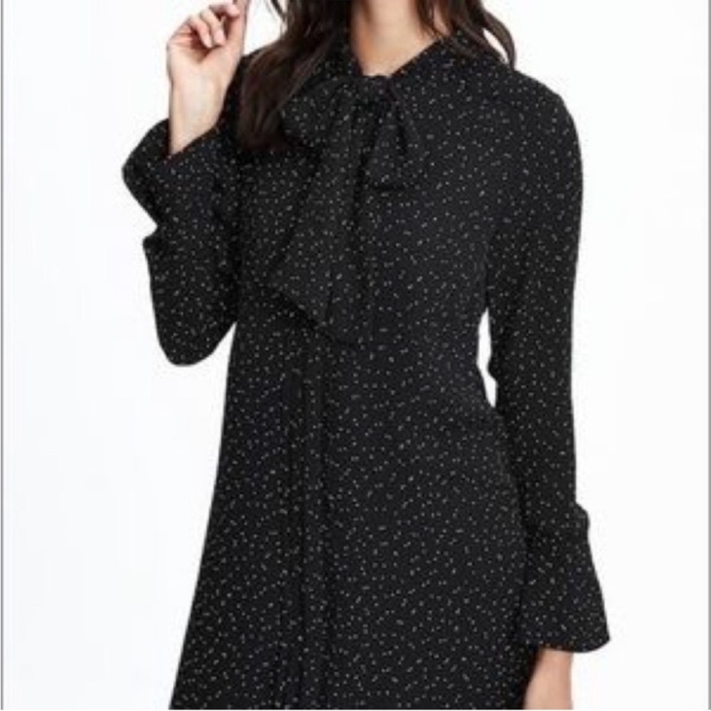 Banana Republic Black Long-Sleeve Tie-Neck Dress with Polka Dots Size S NWOT - Picture 3 of 6